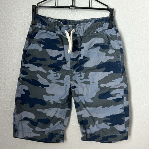 Camouflage print shorts - Picture 1 of 5